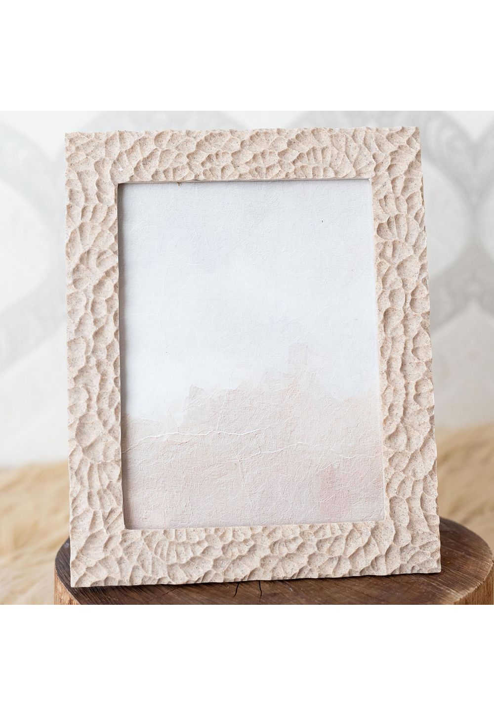 Porta-Retrato em Polirresina – Elegância e Sofisticação